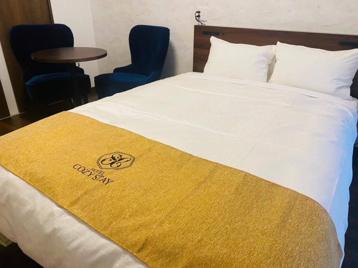 Hotel Y'Rise To Urasoe Eksteriør billede
