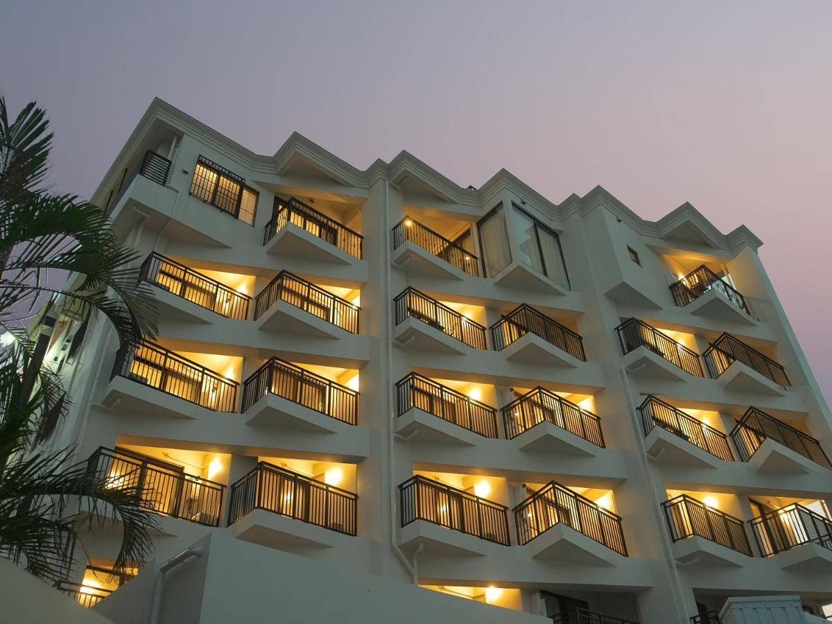Hotel Y'Rise To Urasoe Eksteriør billede